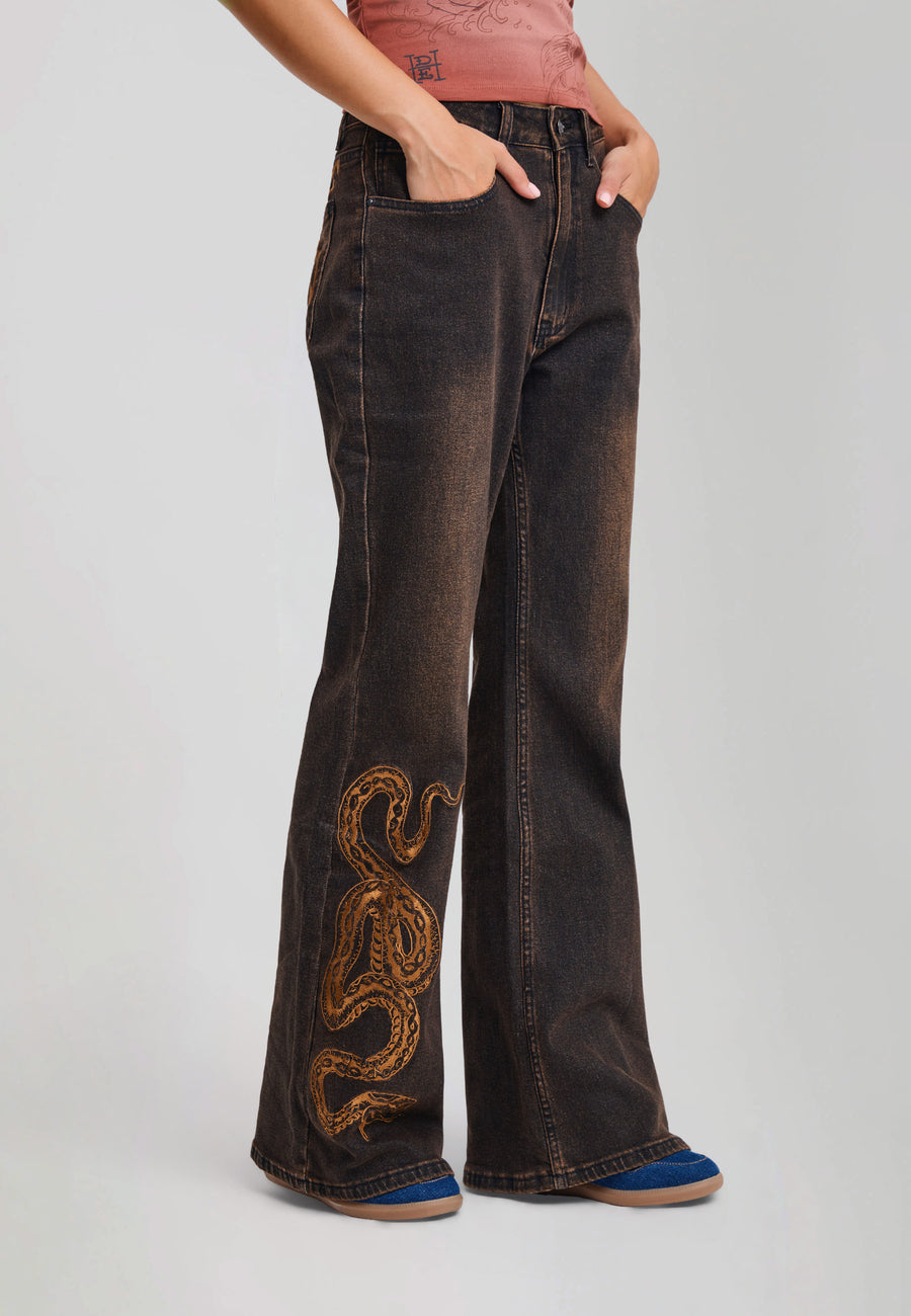 Womens Twisted Serpent Flared Vintage Washed Jeans - Black