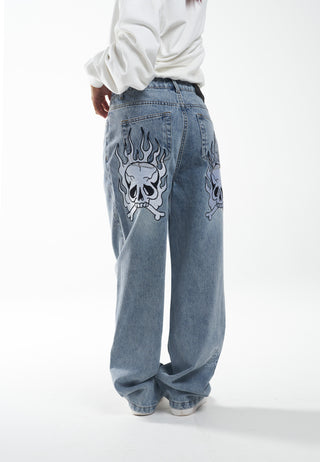 Pantaloni jeans rilassati in denim con teschio fiammeggiante da donna - Blu