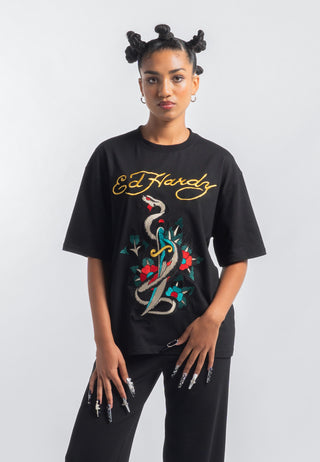 Camiseta Feminina Snake & Dagger Relaxada - Preta